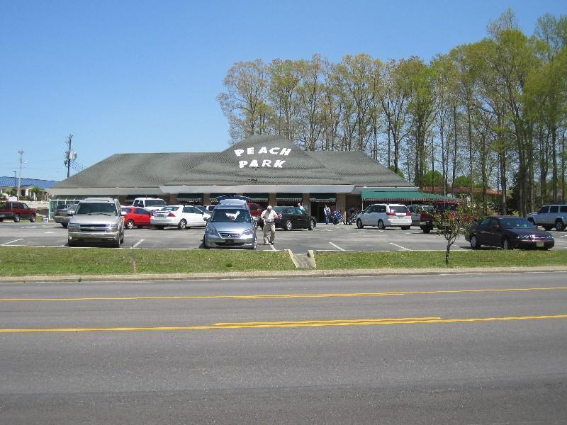 Scottish Inn - Clanton Zewnętrze zdjęcie